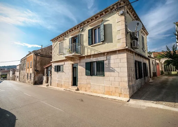 Marica Guesthouse